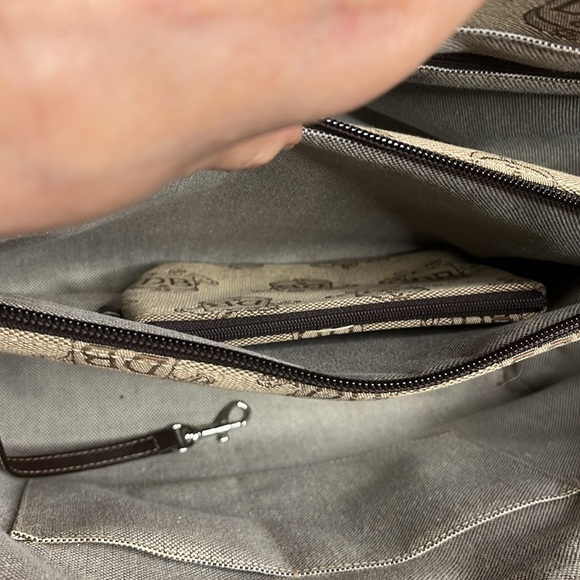 Dooney & Bourke Brown Double Handle Tote PLUS Shoulder Strap & Coin Purse - Picture 5 of 8